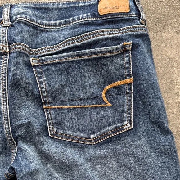 American Eagle Outfitters Women's Boot Cut Jeans - Dark Blue - Picture 5 of 7